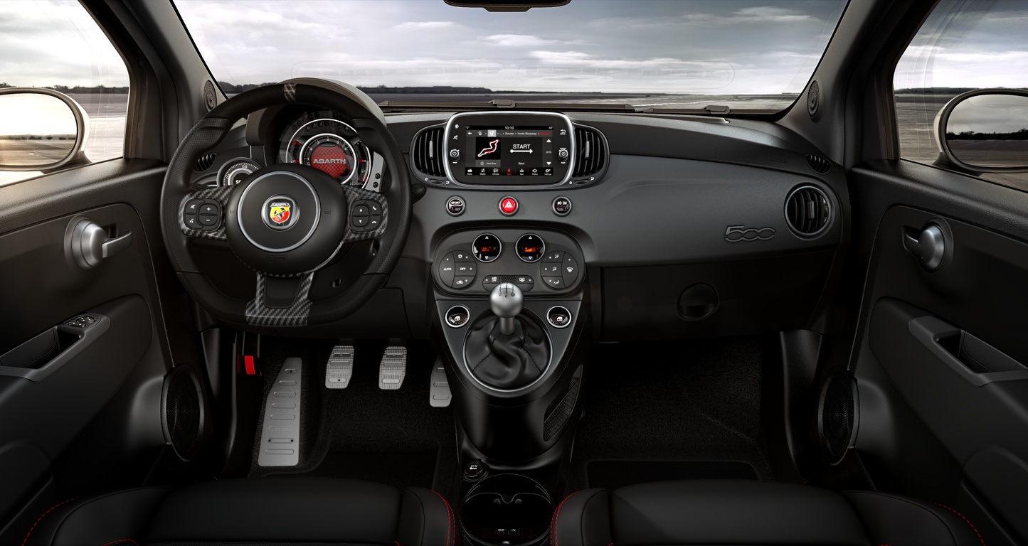 ABARTH 595 ESSEESSE